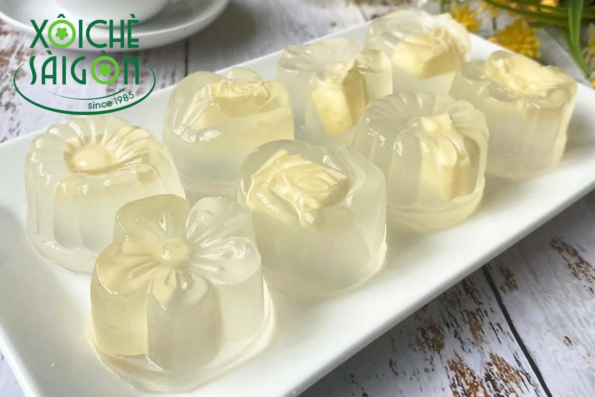 rau câu dừa nhân flan