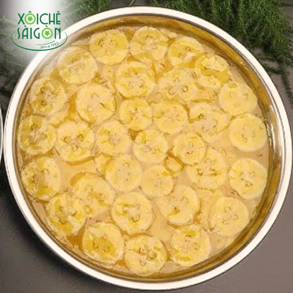 banh-chuoi-hap-slide-1-1