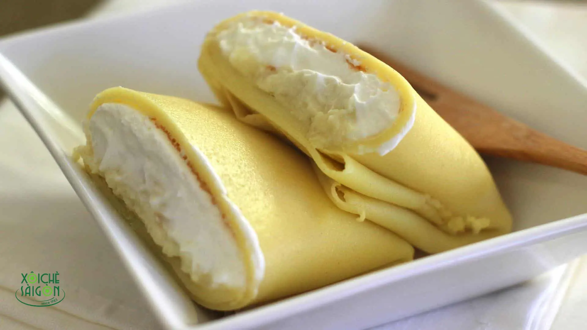 Bánh crepe sầu riêng đầy ụ nhân