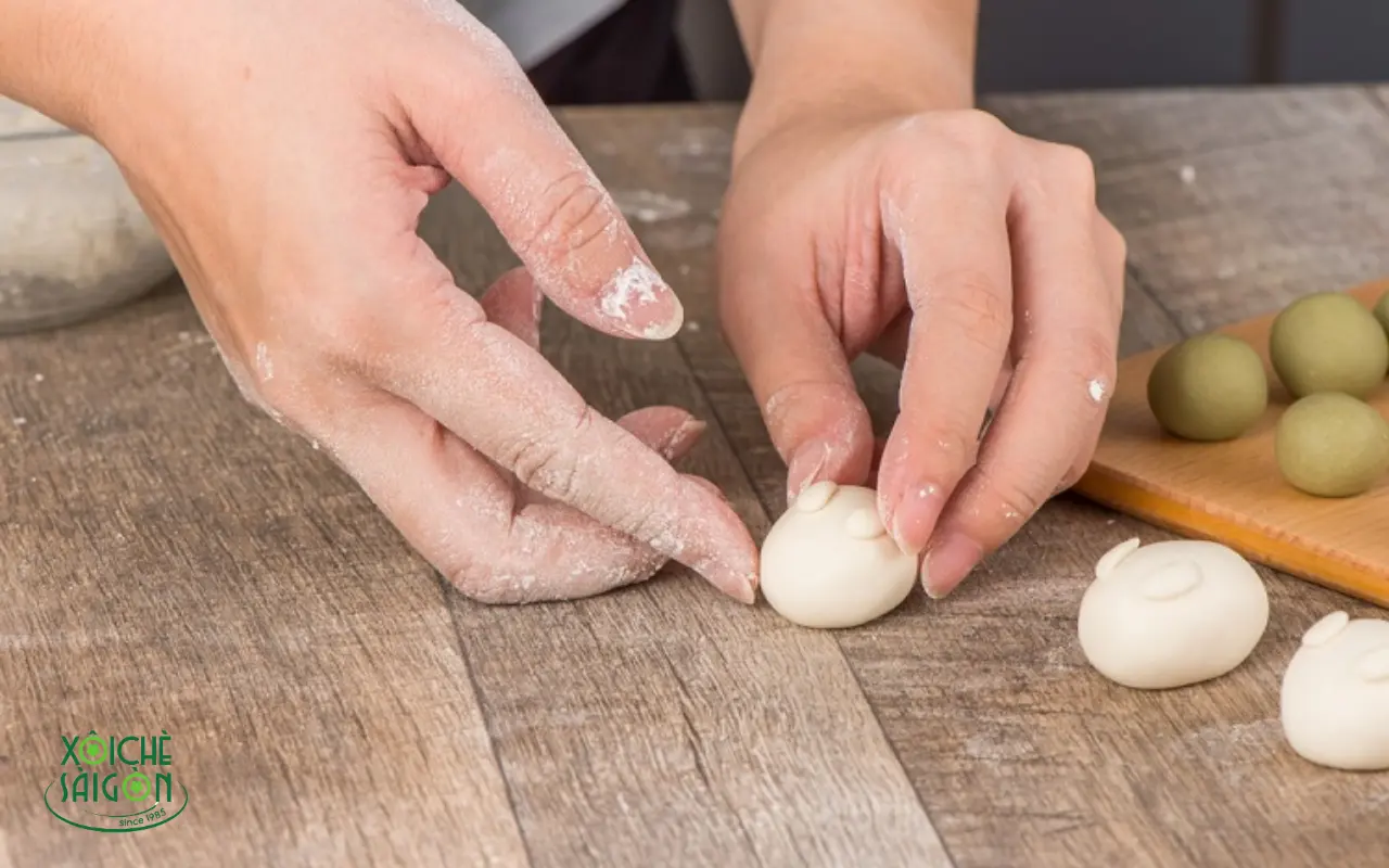 nặn bánh mochi